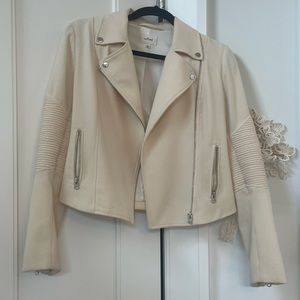 Aritzia Wilfred Jacket Off-white